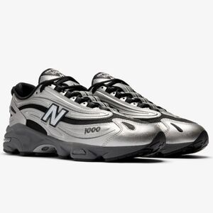 NWT New Balance 1000 Black Silver Metallic never worn super comfy